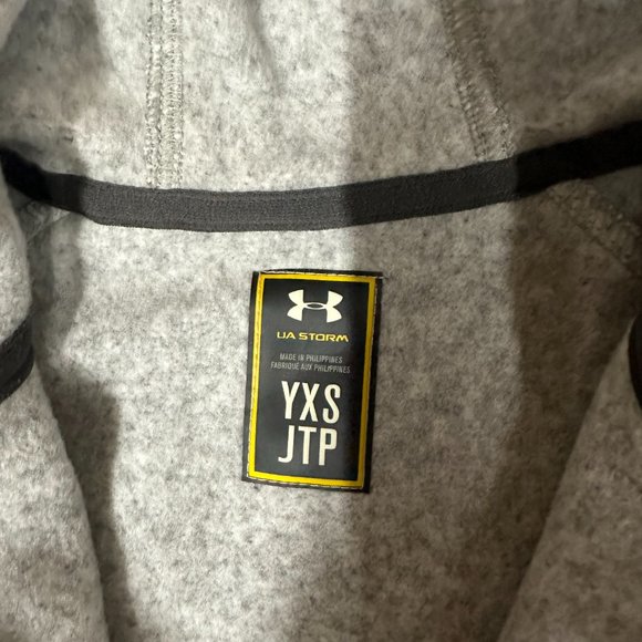 New Under Armor UA Storm Wintersweet Full Zip Hoodie Grey Girls XS - Picture 2 of 3